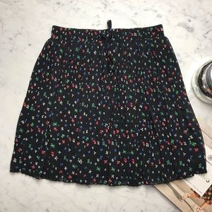 Beymen Club Floral Print 90's Style Pleated Skirt